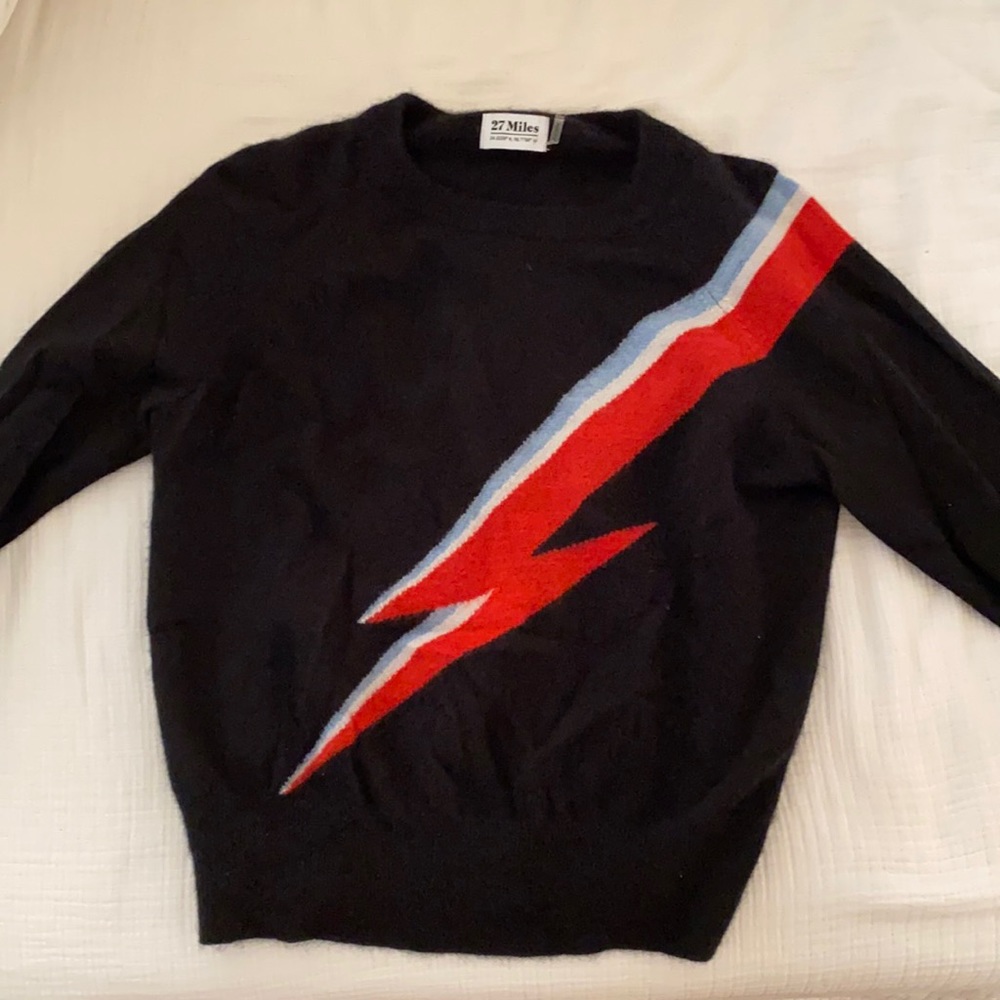 27 Miles sweater. Size medium. Worn 2 times
